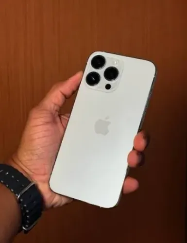 iPhone 14 Pro Max - 512GB - Prateado (Branco) | Impecável