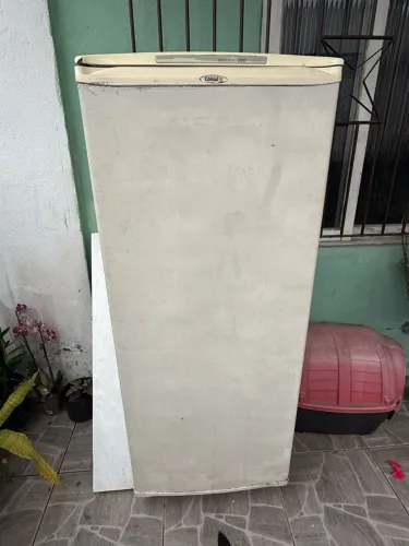 Vendo Geladeira