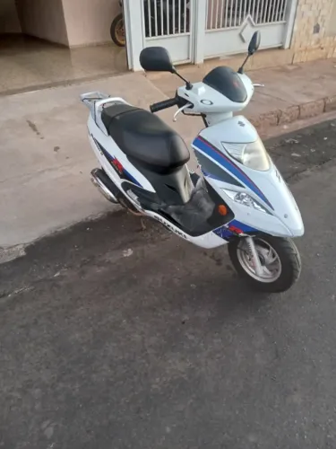 Suzuki Burgman I 125cc 2012