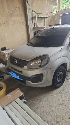 Fiat Uno Attractive 1.0 EVO Fire Flex 8V 5P 2021