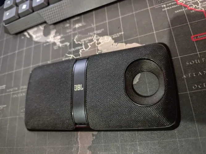 Moto Snap JBL soundboost 2