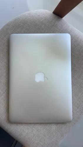 MacBook Air 13" (2017) Intel Core i5 | 8GB RAM | 128GB SSD - Perfeito Estado