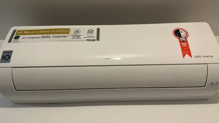 Ar Condicionado Split Hw Dual Inverter Voice Lg 12000 Btus Somente Frio 220V