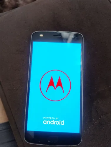 Celular Motorola Z2 play 