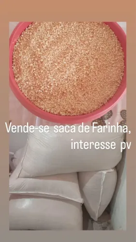 Vende-se saca de farinha 