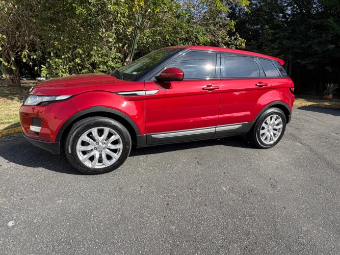 Land Rover Range Rover Evoque Pure 2.0 Aut. 5P 2014