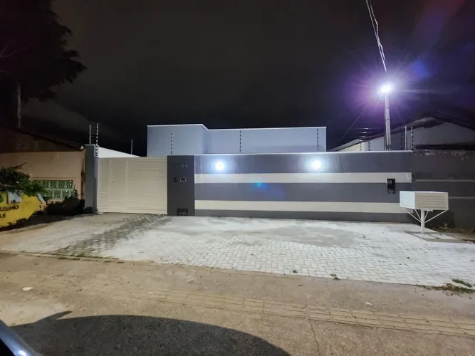 Aluga-se casa no bairro Buritis