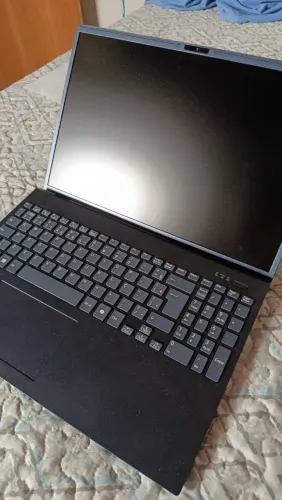 Notebook Vaio FE 16 Ryzen 7 5825u - 24 GB de Ram - 512 SSD NVMe - Linux