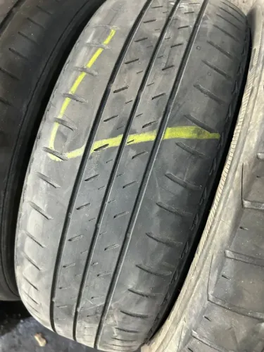 Pneus 185 60 15