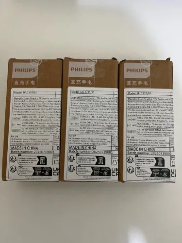 Kit com 3 lanternas LED Recarregáveis Philips