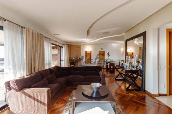 Apartamento de Alto Padrão, com 4 suítes, varanda gourmet, 4 vagas a 7 minutos do Villa Lo