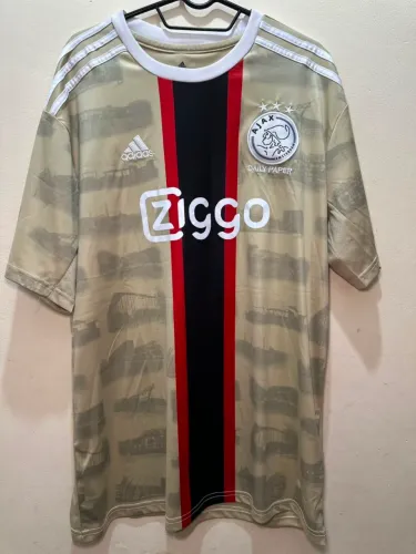 Camisa Ajax camisa III dourada 22/23