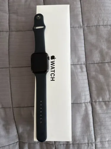 Apple Watch SE 44mm GPS + Cellular