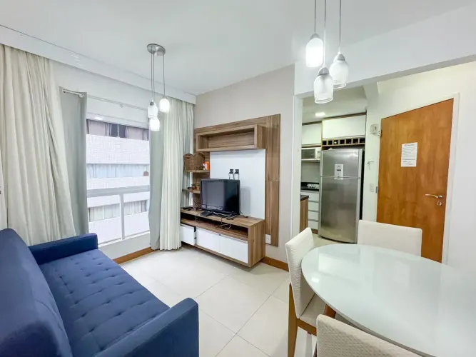 VENDO APARTAMENTO EM CAPÃO DA CANOA DE 01 DORMITÓRIO COM BOX NO BAIRRO NAVEGANTES