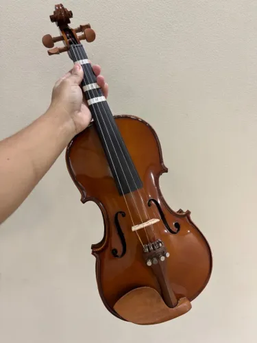 Violino Semi novo