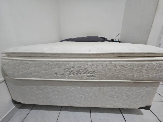 Vendo Cama Usada em Otimo Estado Umaflex