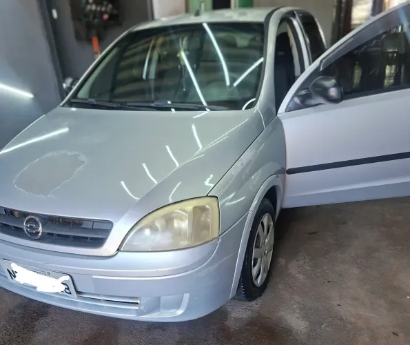 Chevrolet Corsa Sedan 1.0 MPFI 8V 71cv 4P 2004