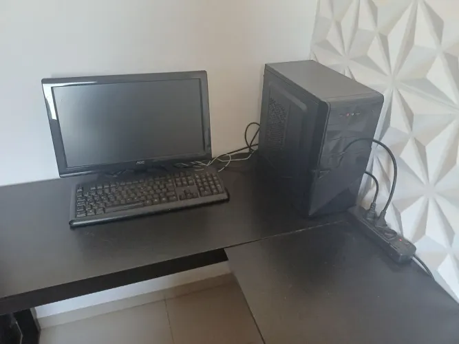 Pc i5-3570, Monitor AOC 18,5 polegadas, ssd 240GB, 8GB DDR3 (preço negociável)