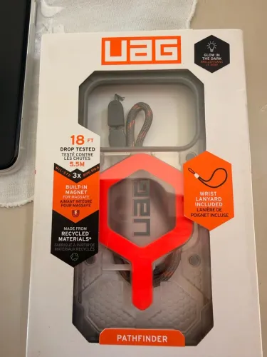 Case UAG Original iPhone 18 Pro 6.3