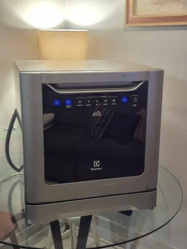 Lava-louças Electrolux 8 serviços 220V Inox
