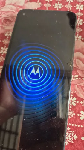 Moto g9 power em boas condições 