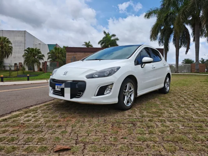 Peugeot 308 Allure 2.0 Flex 16V 5P Aut. 2015