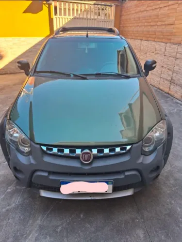 Fiat Strada Adventure1.8/ 1.8 Locker Flex CD 2015
