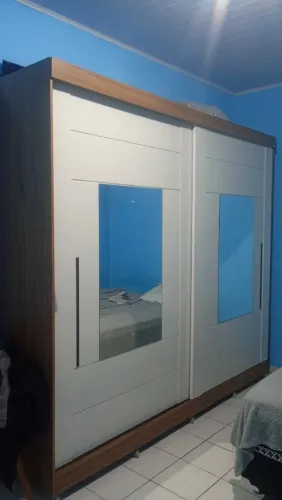 GUARDA-ROUPA 2 PORTAS E 8 GAVETAS - NÃO ENTREGA