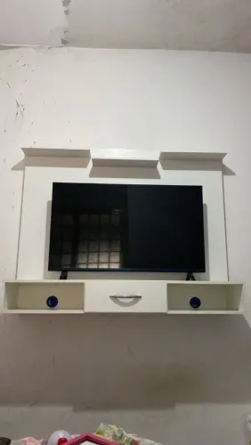Rack Painel Suspenso para TV - Moderno, Compacto e Muito Bonito ?