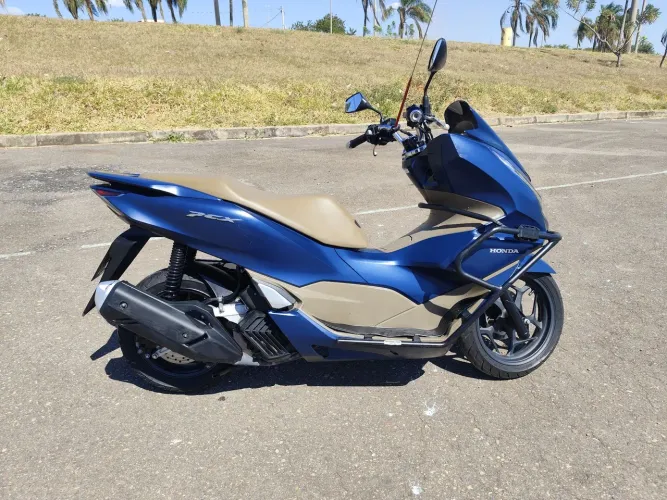 Honda PCX DLX 160 ABS. Novinha. Completa. Passo cartão