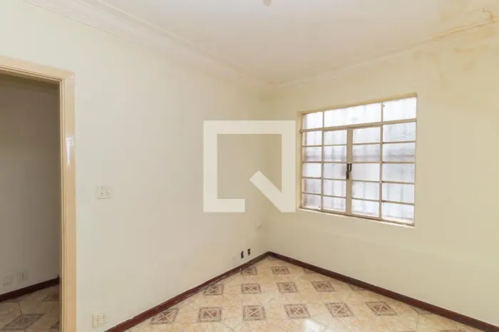 Casa à Venda - Vila Mariana, 3 Quartos, 200 m2