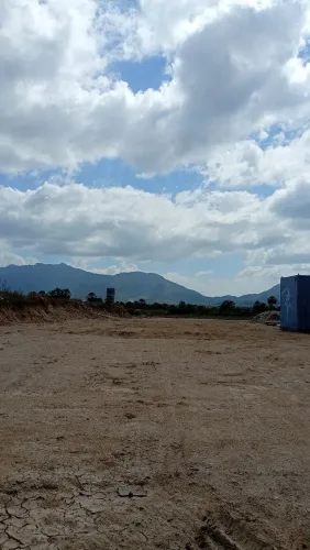 Terreno lagoa parque Maracanaú 8x25