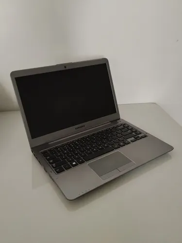 ULTRABOOK SAMSUNG NP540U3C I5