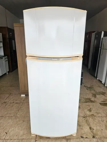 Geladeira usada funcionando perfeitamente 