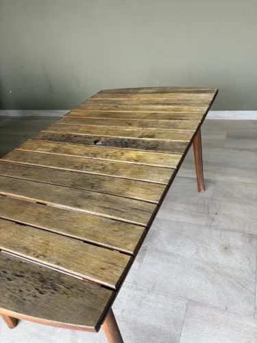 Mesa madeira envernizada por 290,00