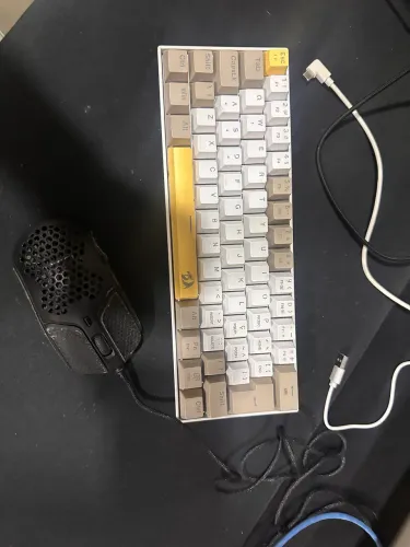 TECLADO E MOUSE HYPERX