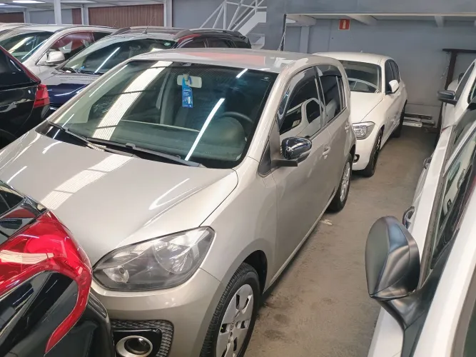 Volkswagen Up! Move 1.0 Total Flex 12V 5P 2015