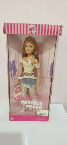 Barbie Fashion Fever 2005