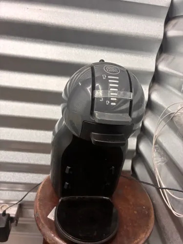 Cafeteira Nescafé dolce gusto