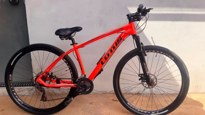 Vendo bicicleta ótima para urbano 