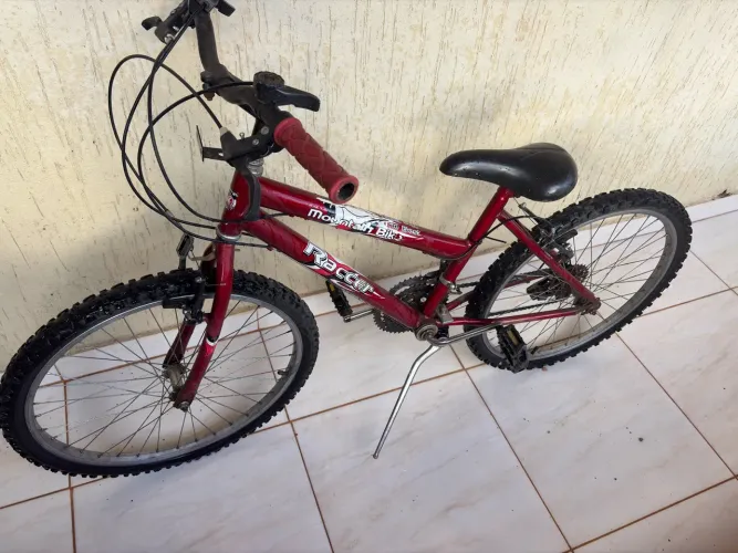 Vende se bicicleta
