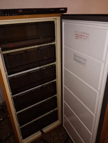 Freezer Consul 280 L vertical 