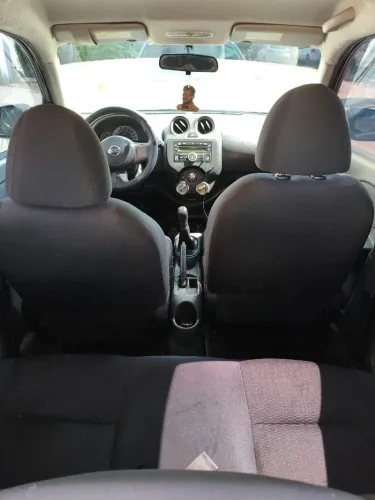 Nissan March SV 1.6 16V Flex Fuel 2012