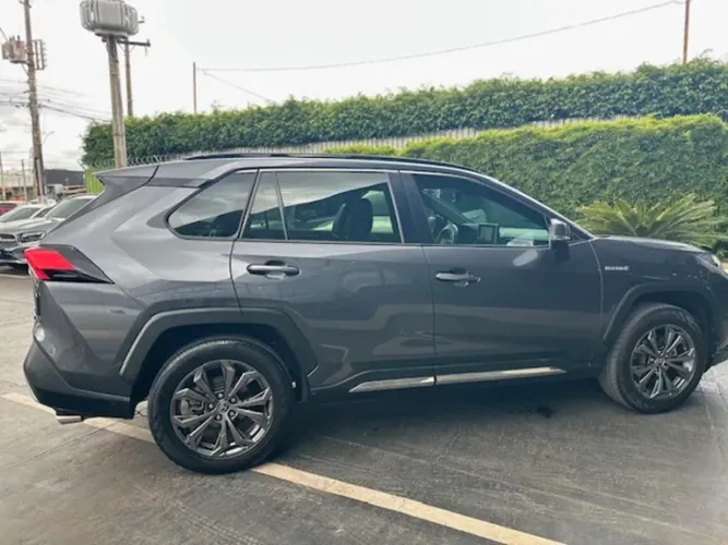 Toyota Veículo RAV4H SX AWD CNT MY23 2.5L S.