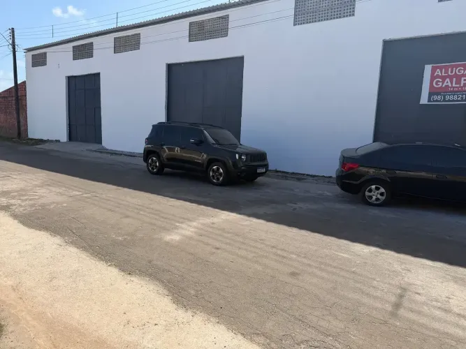 Alugo galpão Próx a Av. Guajajaras
