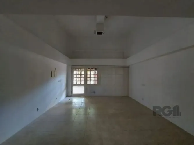 Ponto Comercial/Loja para Alugar no Bairro Petrópolis com Área de 70 m² disponível