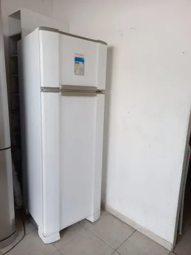 Esmaltec duplex gelo seco seminova