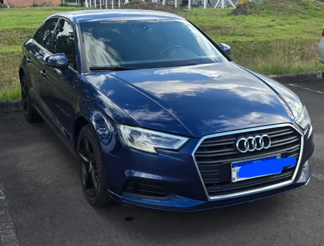 Audi A3 Sedan 1.4 TFSI Flex Tiptronic 4P 2017