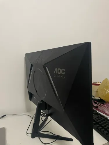 Monitor AOC gaming 180hz