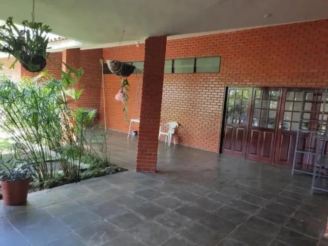 chácara excelente, bem localizada e super conservada!